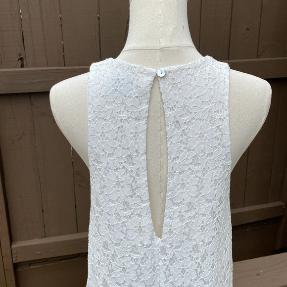 Show me your mumu Ritzy mini white lace dress. Keyhole back, size medium - Picture 9 of 16